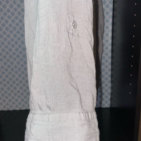 Torrid - 3/4 Sleeve - Sleeve pull-up - Size 2 - Picture 4 of 5